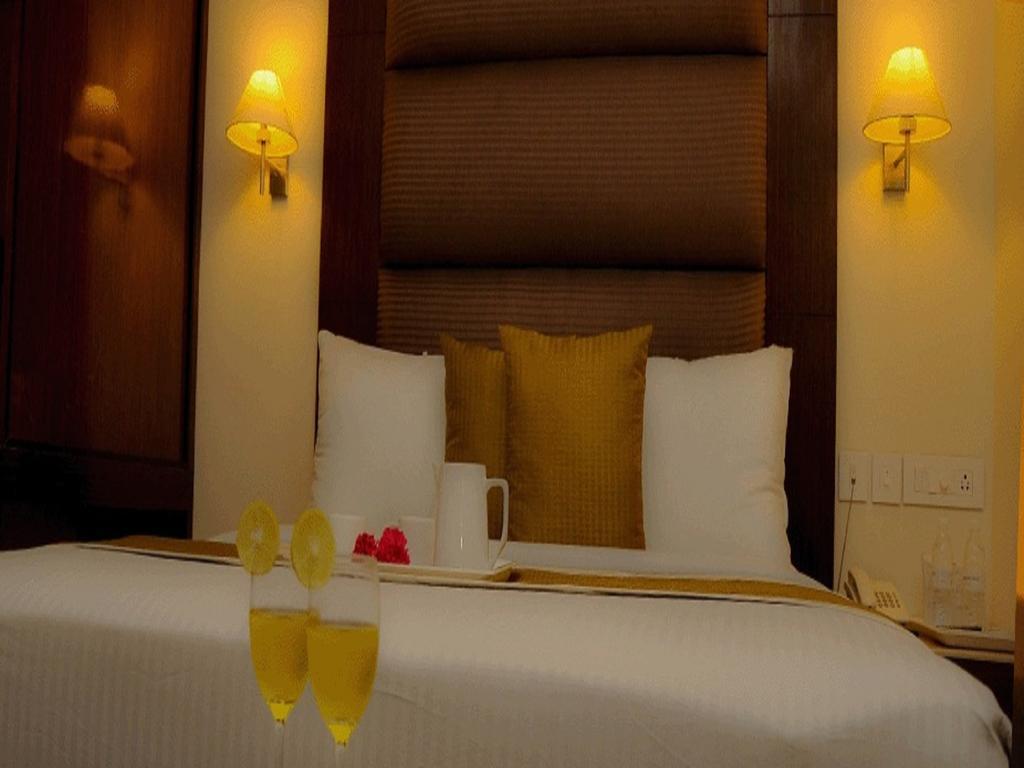 Hotel The Gopinivas Grand Kanyakumari Habitación foto