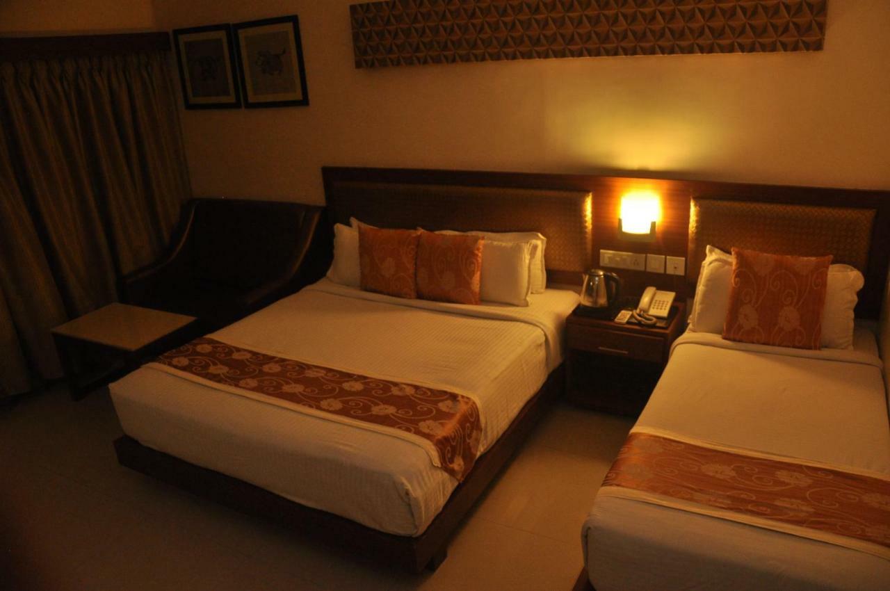 Hotel The Gopinivas Grand Kanyakumari Exterior foto
