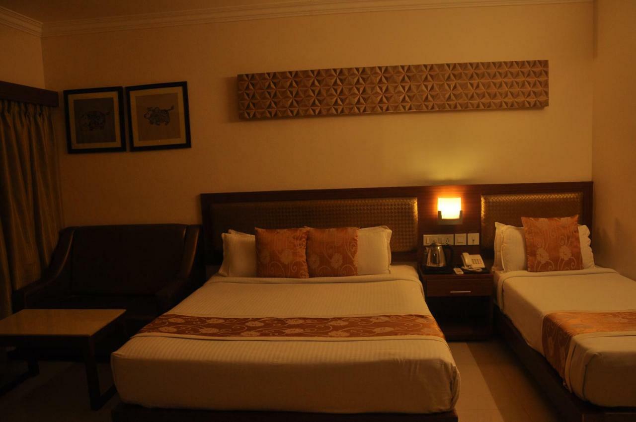 Hotel The Gopinivas Grand Kanyakumari Exterior foto